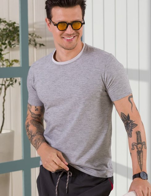 05 camiseta masculina manga curta mini listras mescla