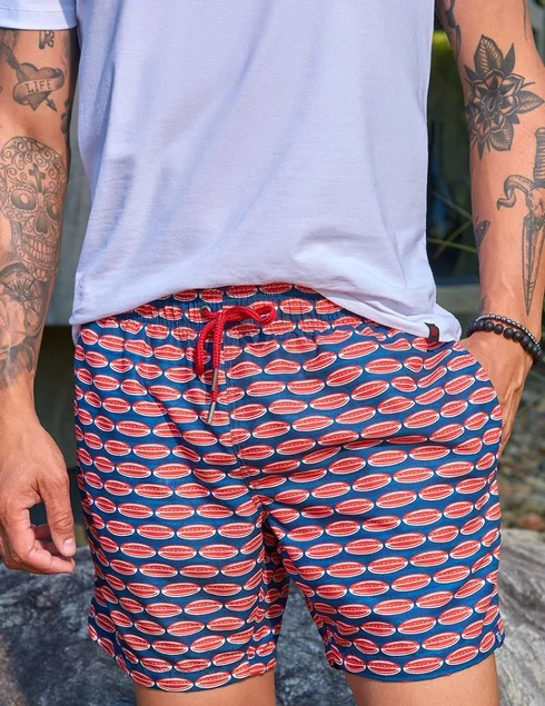 03 shorts de banho masculino estampado marinho com vermelho