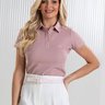 01 camisa polo feminina manga curta malha texturizada salmao