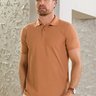 03 camisa masculina polo manga curta texturizada caramelo