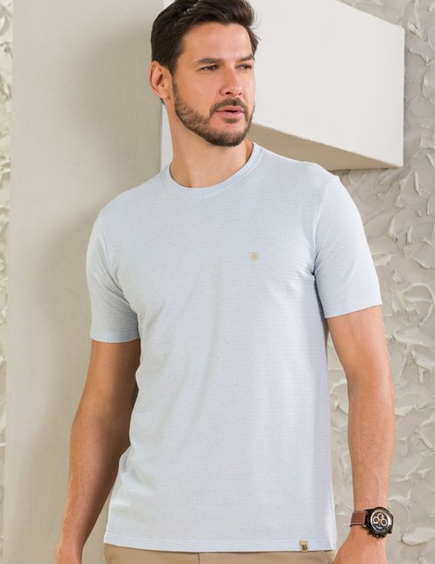 04 camiseta masculina manga curta malha texturizada azul claro