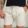 01 shorts casual masculino curto bege
